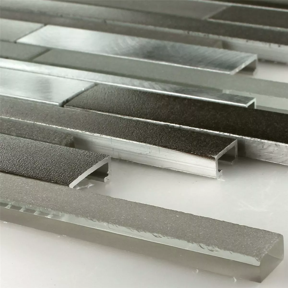 Aluminium Glass Design Mosaic Mud Stick