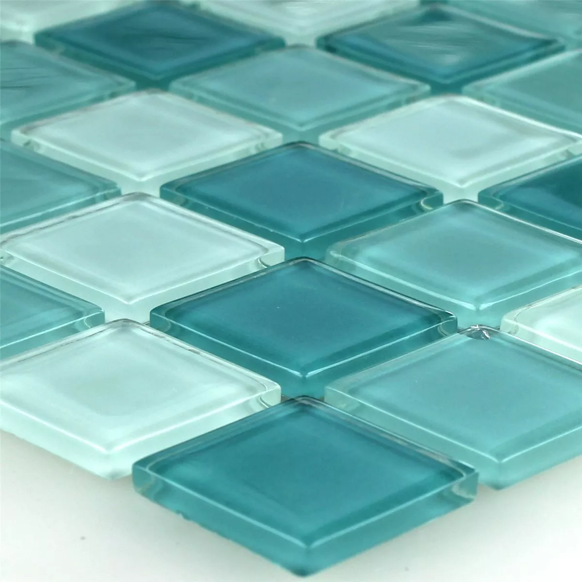 Mosaic Tiles Glass Green Mix 25x25x4mm